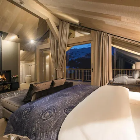 Chalet Crystal Ridge: Unparalleled Luxury Among