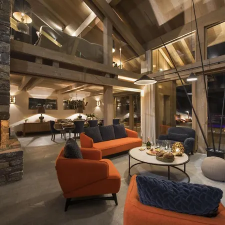 Chalet Crystal Ridge: Unparalleled Luxury Among Wilden